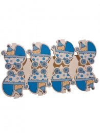 Knijpers met een baby in de kinderwagen blauw